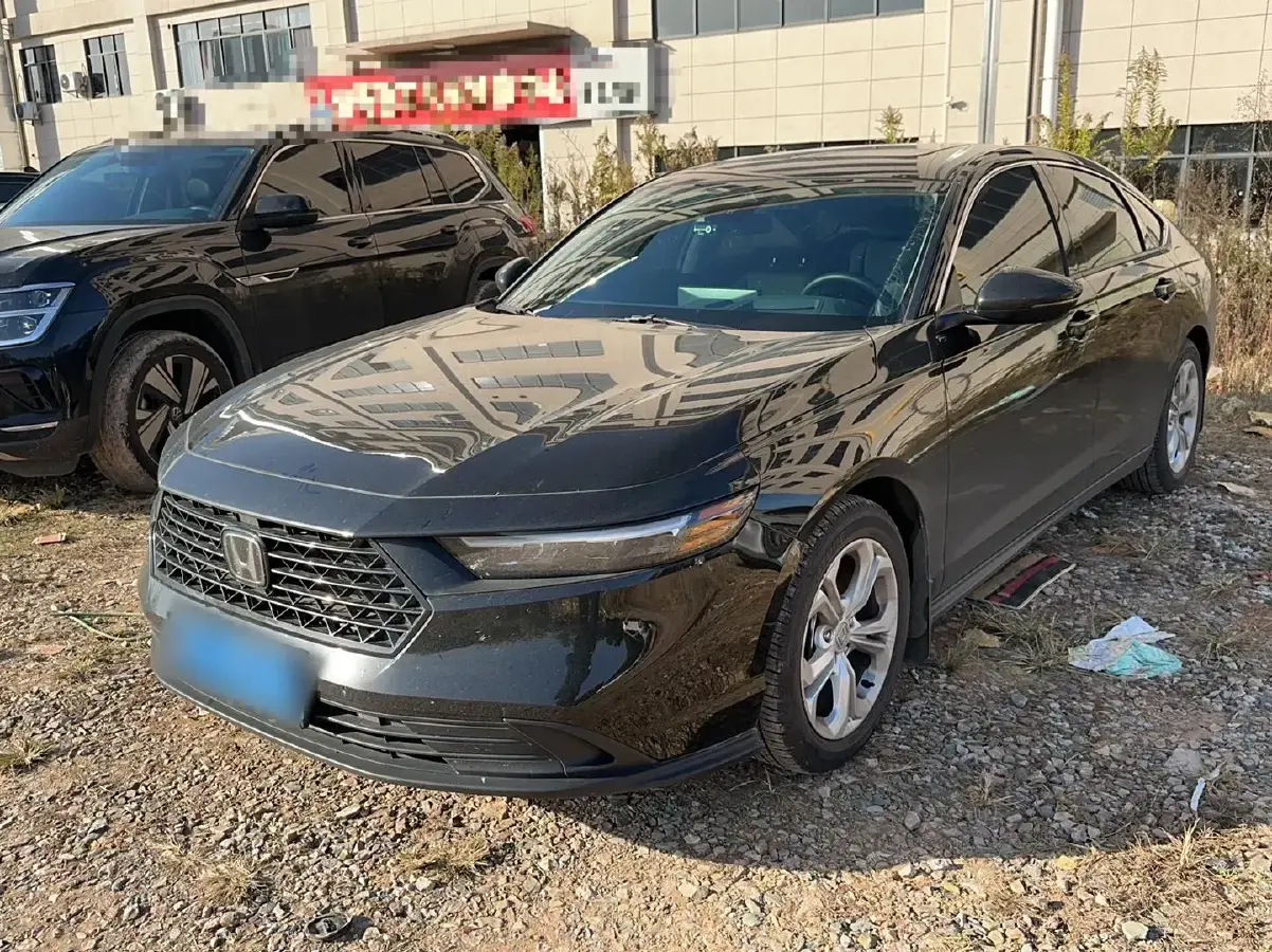 2024 Honda Accord 1.5T 192HP L4 CVT