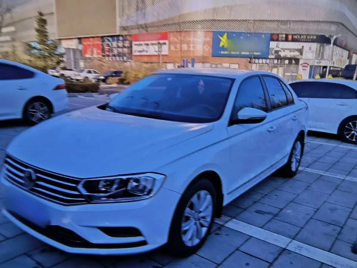 2019 Volkswagen Bora 1.5L 112HP L4 5MT