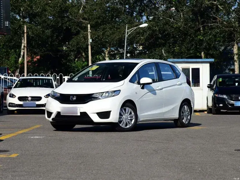 2014 Honda Fit 1.5L 131HP L4 5MT