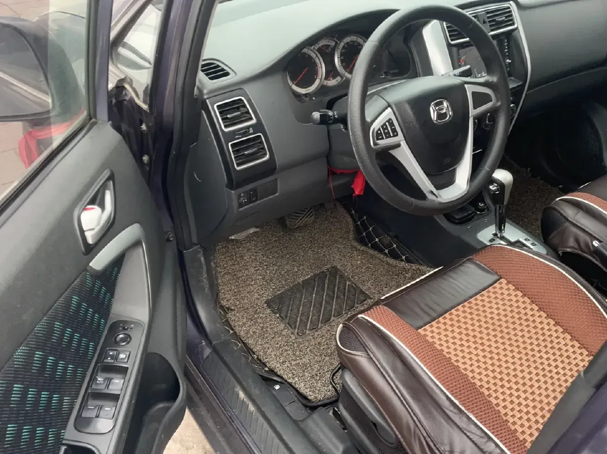 2014 Suzuki Liana A6 1.5L 112HP L4 4AT,autocango,china used car exporter,china ev exporter,chinese used car exporter,chinese used ev exporter