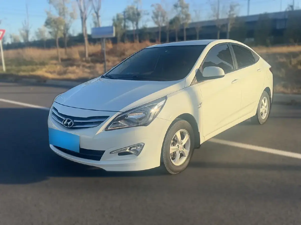 2014 Hyundai Reina 1.4L 107HP L4 4AT
