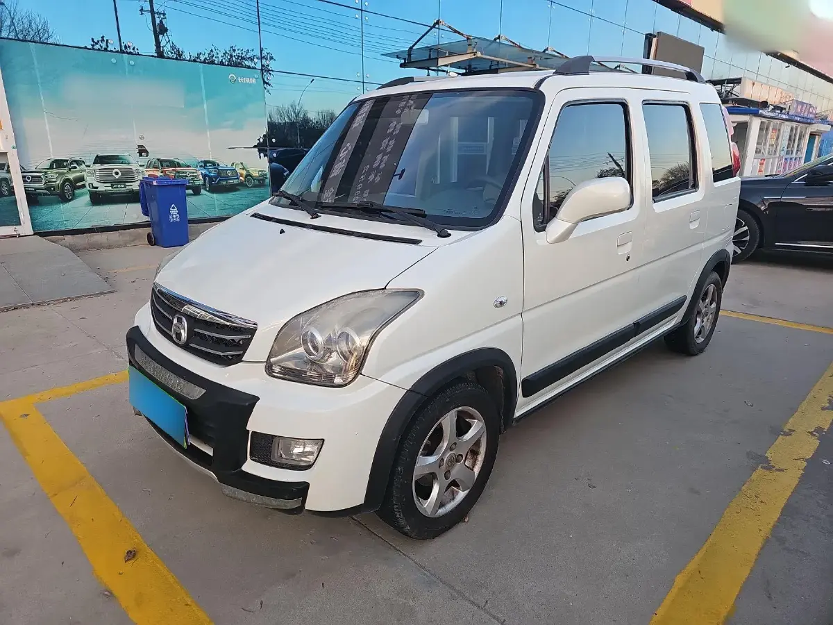 2015 Suzuki Wagon R X5 1.4L 95HP L4 5MT