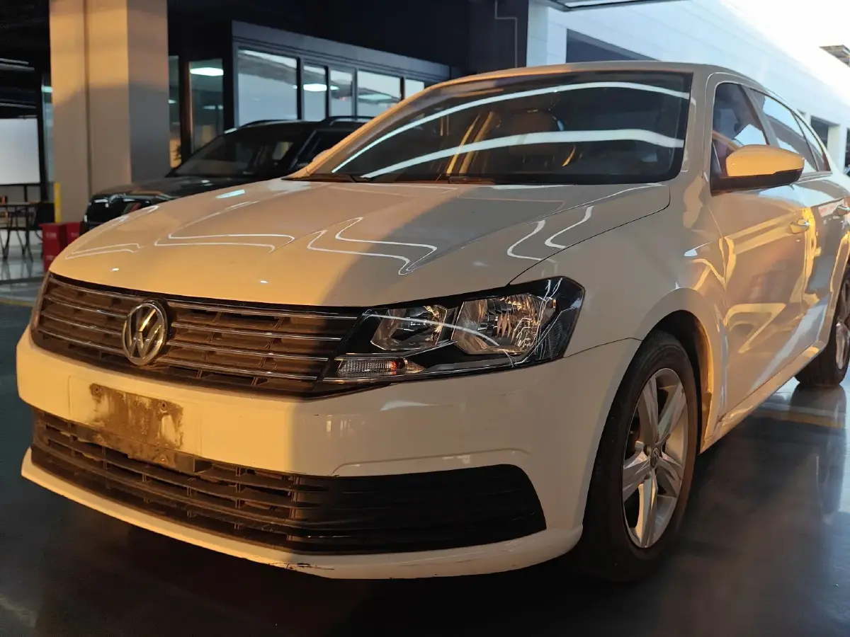 2017 Volkswagen Lavida 1.6L 110HP L4 6AT