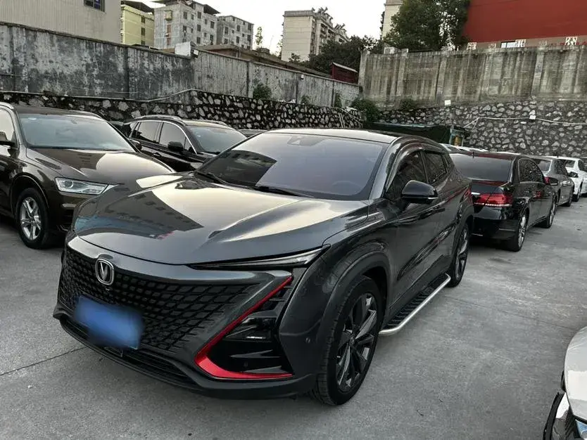 2020 ChangAn UNI-T 1.5T 180HP L4 7DCT