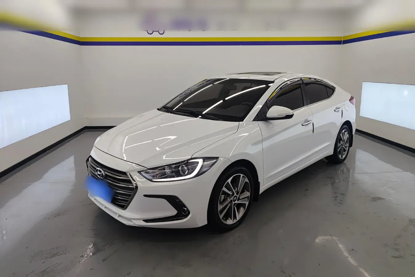 2016 Hyundai Elantra 1.6L 130HP L4 6AT
