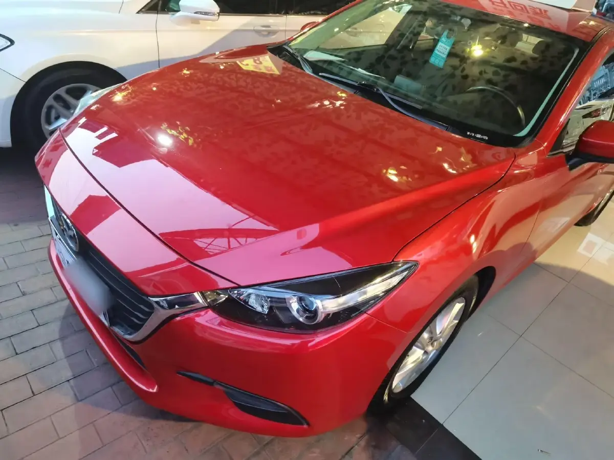 2017 Mazda 3 Axela 1.5L 117HP L4 6AT