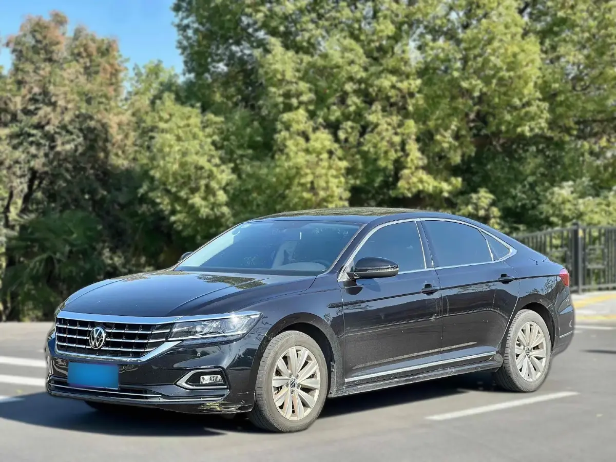 2020 Volkswagen Passat 2.0T 186HP L4 7DCT