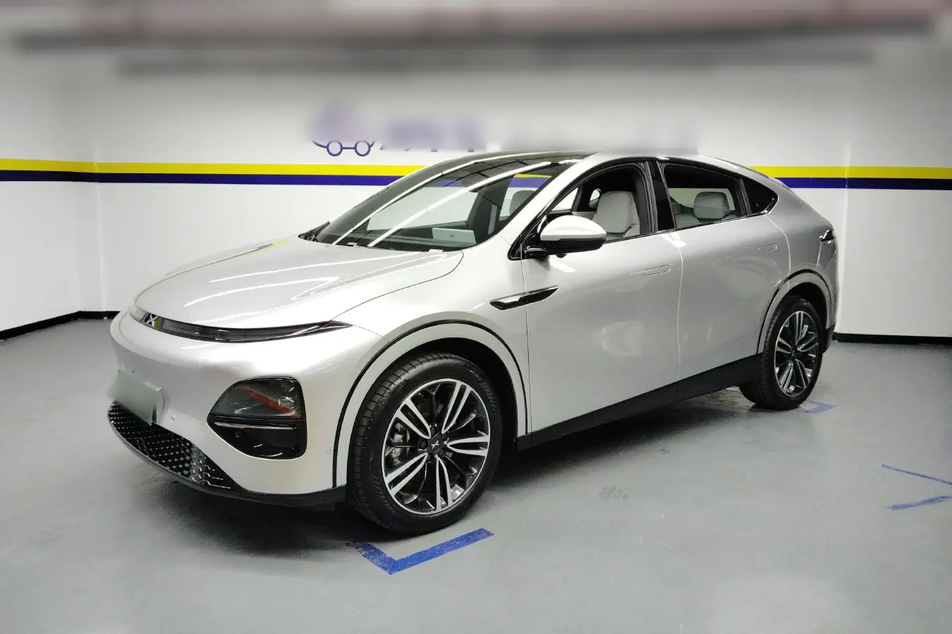 2023 Xpeng G6 BEV 66KWH