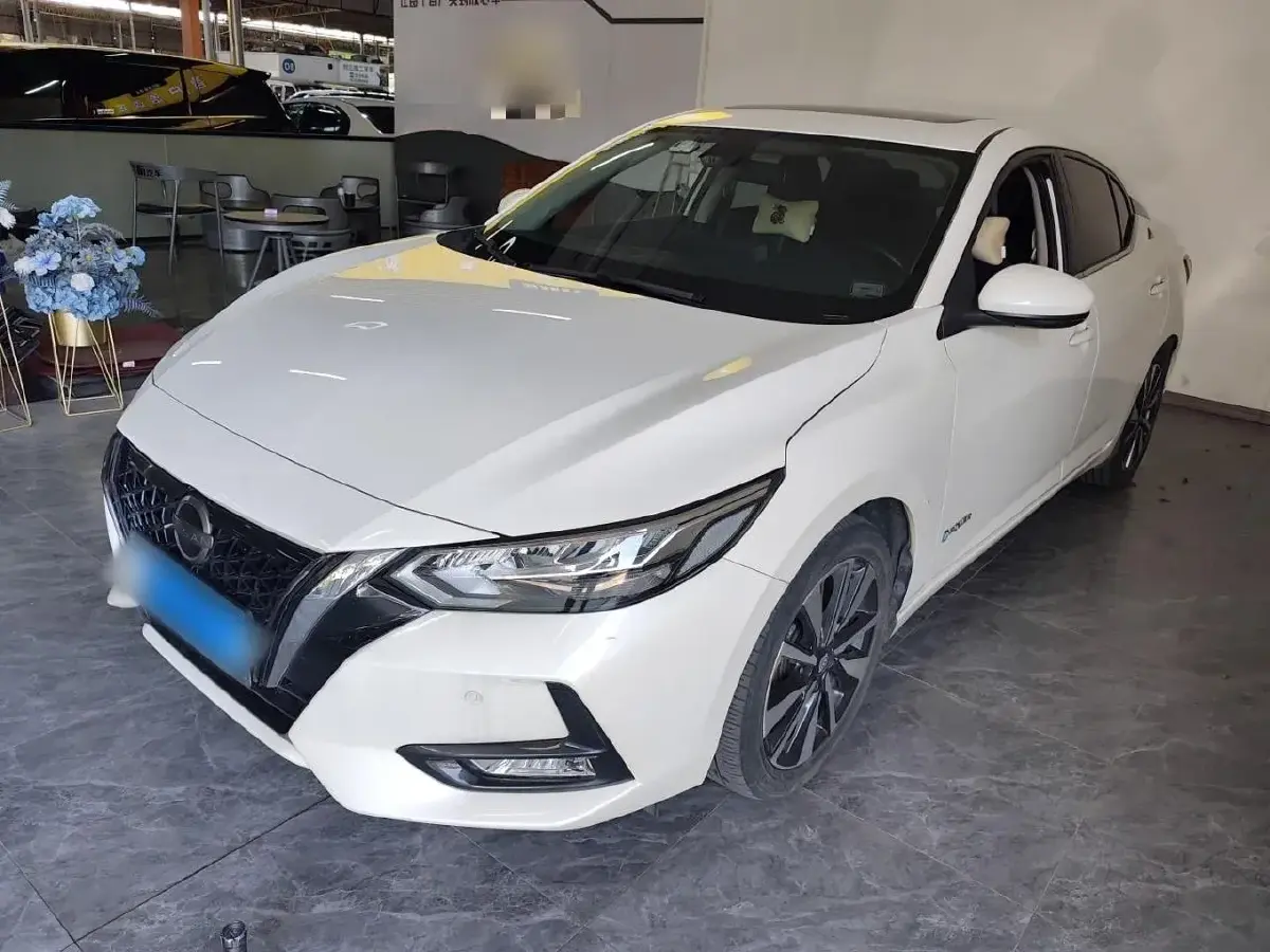 2022 Nissan Sylphy 1.2L 72HP L3 Hybrid