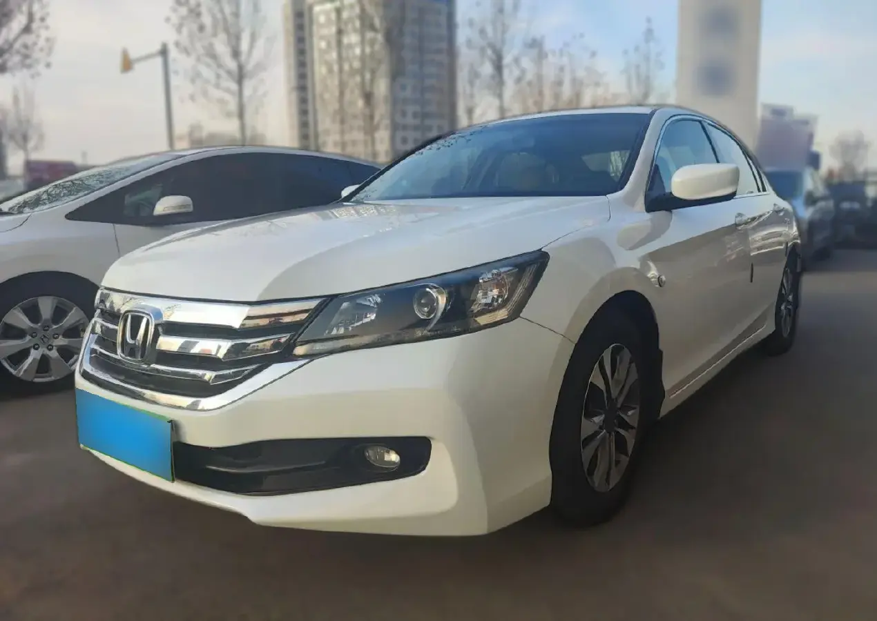 2014 Honda Accord 2.0L 155HP L4 CVT