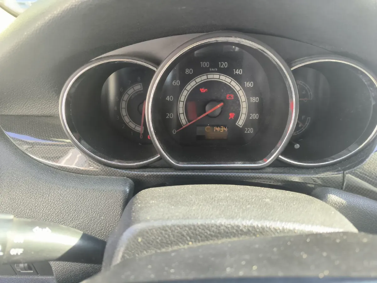 2012 JAC HeYue 1.5L 113HP L4 5MT,autocango,china used car exporter,china ev exporter,chinese used car exporter,chinese used ev exporter