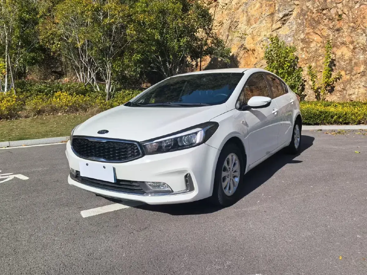 2016 Kia K3 1.6L 128HP L4 6MT