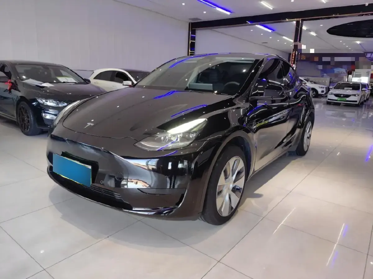 2022 Tesla Model Y BEV 60KWH