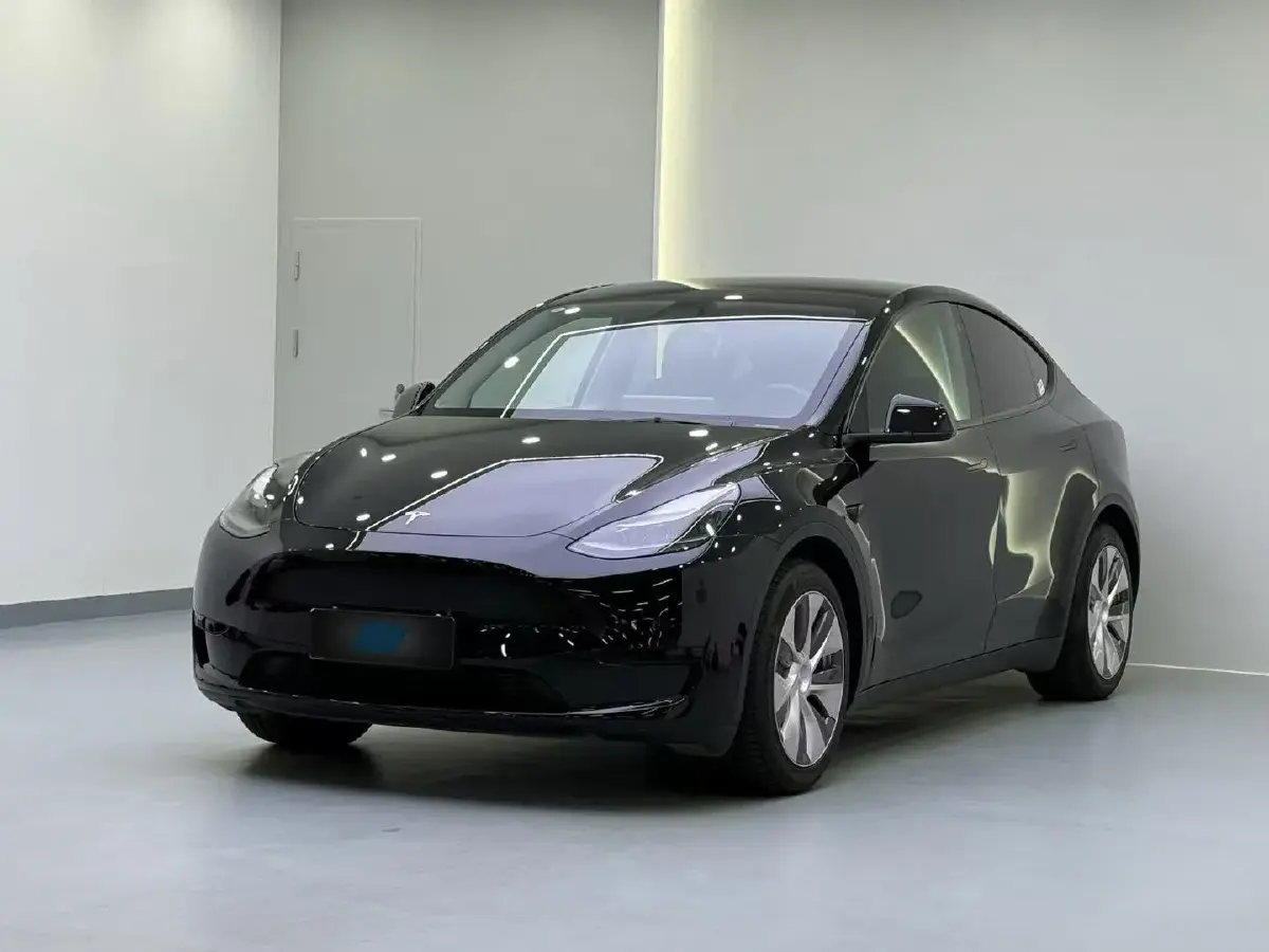 2022 Tesla Model Y BEV 60KWH