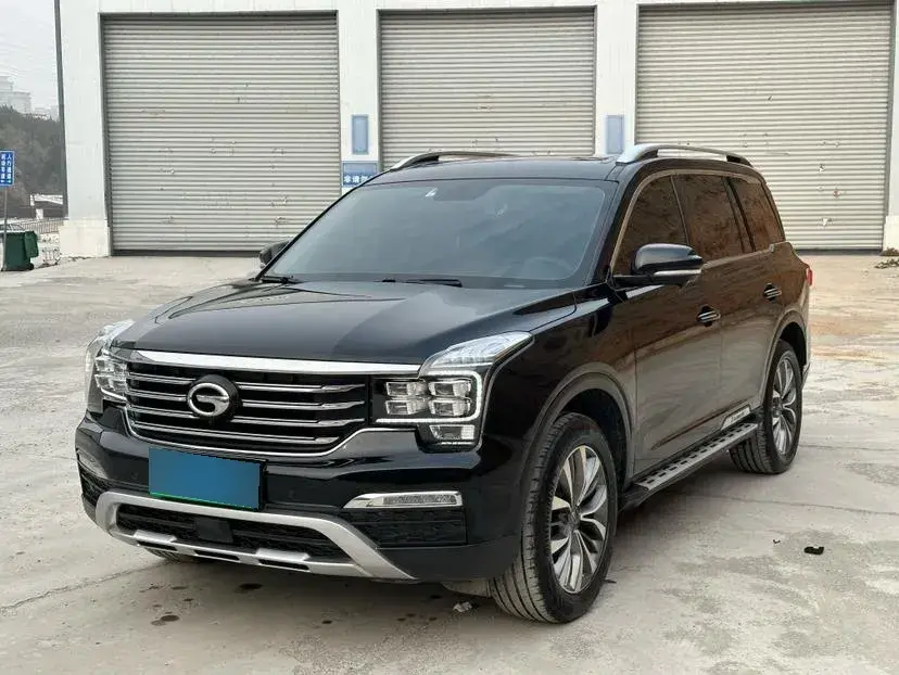 2017 GAC Trumpchi GS8 2.0T 201HP L4 6AT