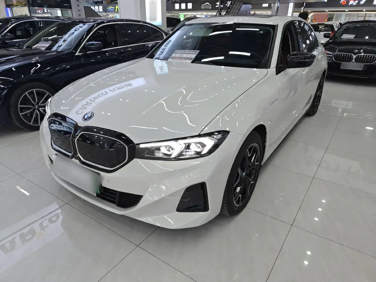 2024 BMW i3 BEV 79.05KWH