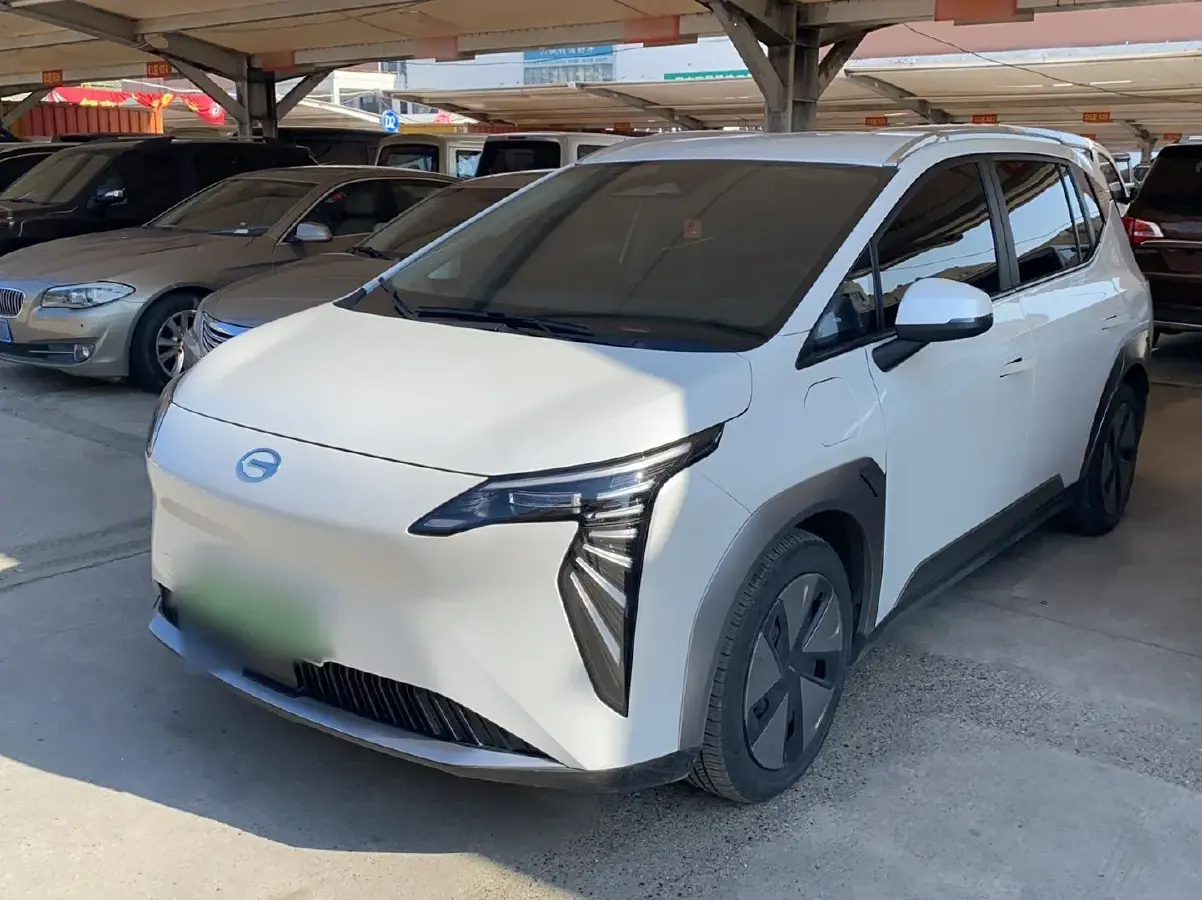 2023 Aion Y BEV 61.7KWH