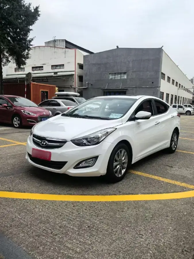2015 Hyundai Elantra 1.6L 128HP L4 6MT