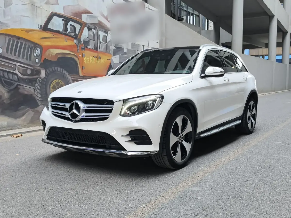2018 Mercedes-Benz GLC Class 2.0T 245HP L4 9AT