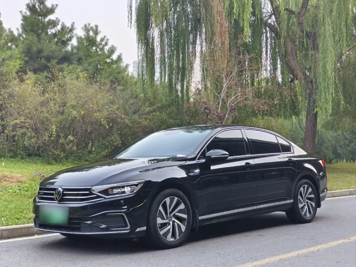 2022 Volkswagen Magotan GTE 1.4T 150HP L4 6DCT PHEV 13KWH