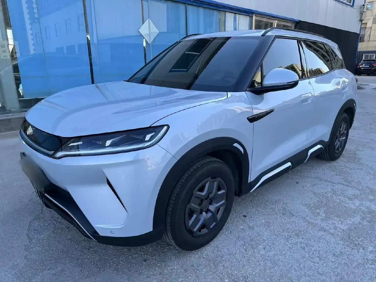 2024 BYD YuanUP BEV 45.12KWH