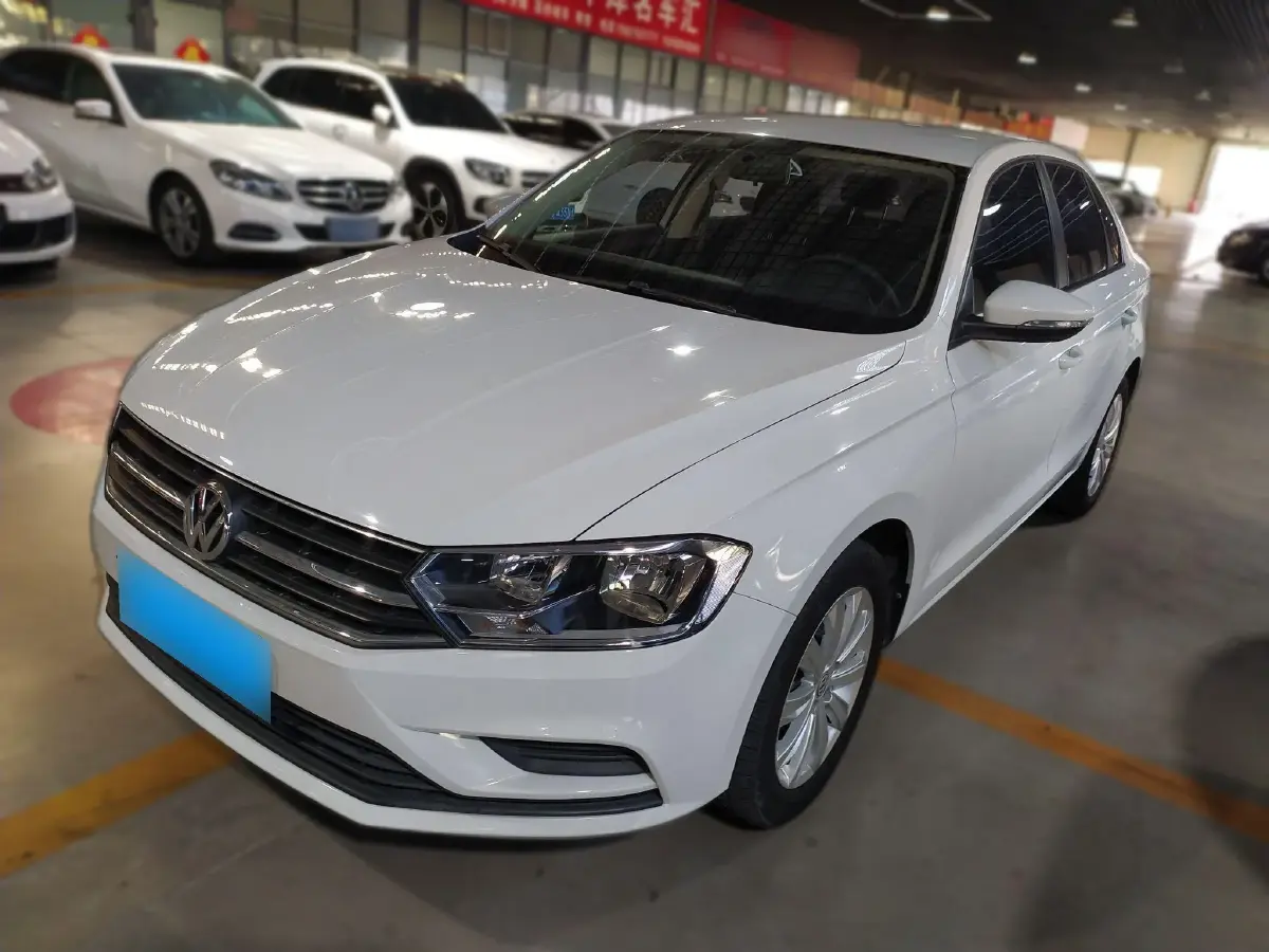 2019 Volkswagen Bora 1.5L 112HP L4 6AT