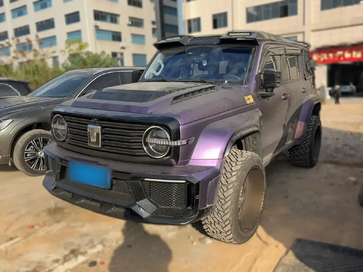 2021 Tank 300 2.0T 227HP L4 8AT