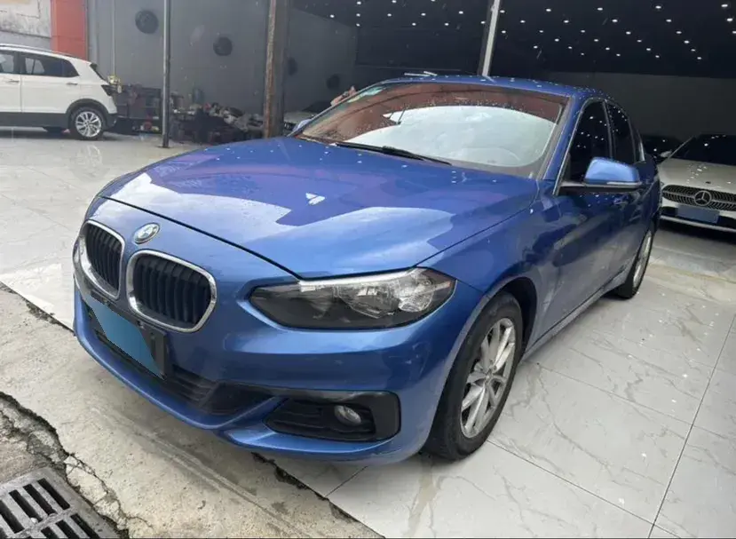 2017 BMW 1 Series 1.5T 136HP L3 6AT