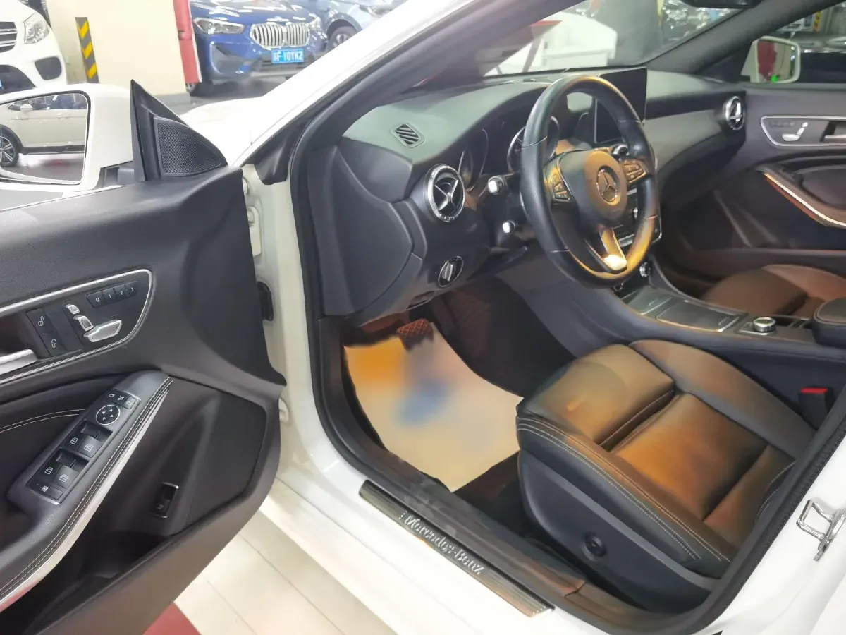 2018 Mercedes-Benz CLA Class 1.6T 156HP L4 7DCT,autocango,china used car exporter,china ev exporter,chinese used car exporter,chinese used ev exporter