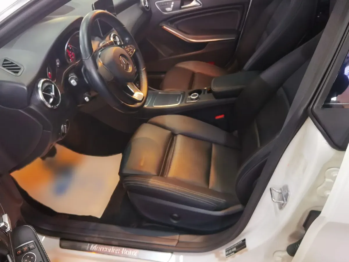 2018 Mercedes-Benz CLA Class 1.6T 156HP L4 7DCT,autocango,china used car exporter,china ev exporter,chinese used car exporter,chinese used ev exporter