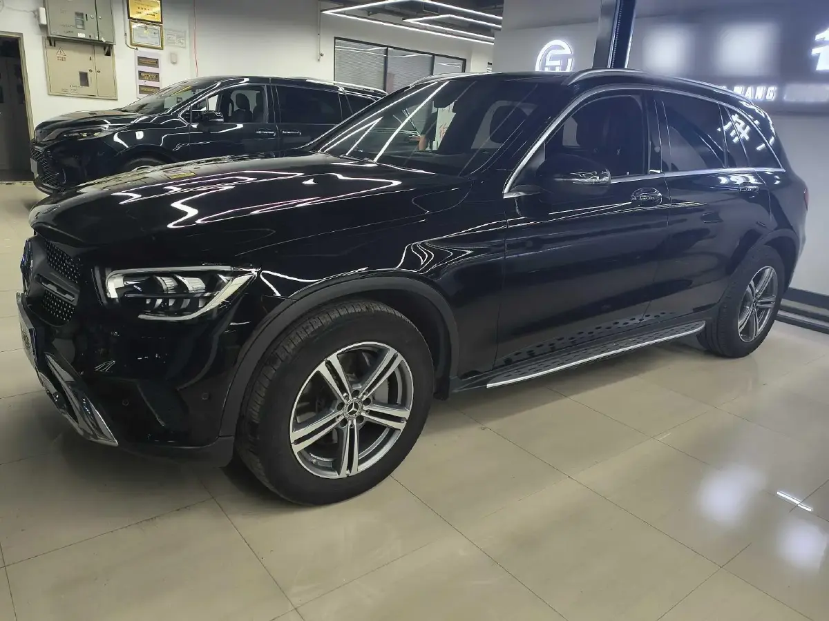 2021 Mercedes-Benz GLC Class 2.0T 197HP L4 9AT