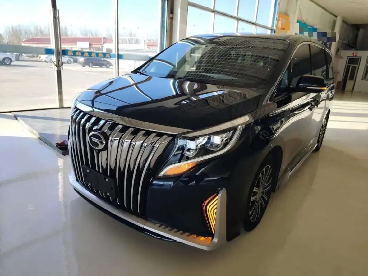 2021 GAC Trumpchi M8 2.0T 252HP L4 8AT