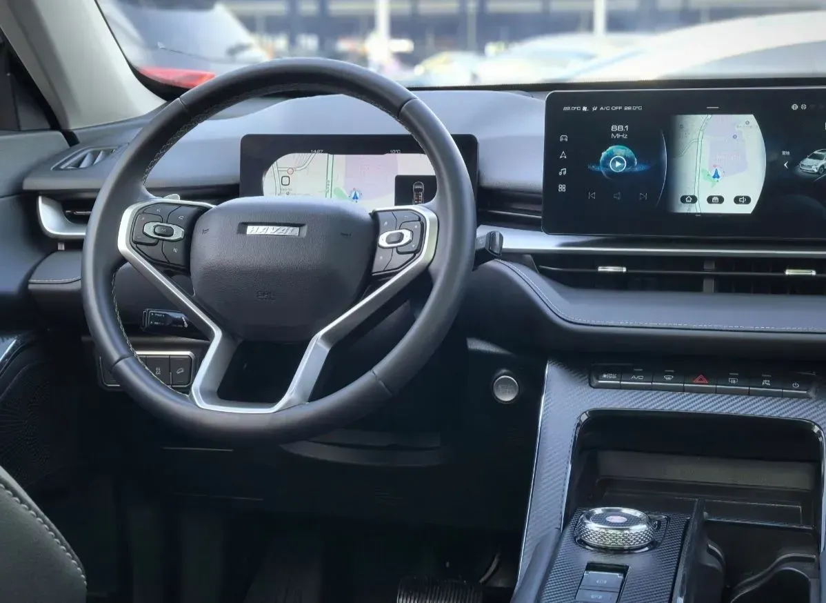 2021 Haval H6 1.5T 169HP L4 7DCT,autocango,china used car exporter,china ev exporter,chinese used car exporter,chinese used ev exporter