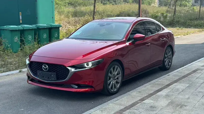 2020 Mazda 3 Axela 2.0L 158HP L4 6AT