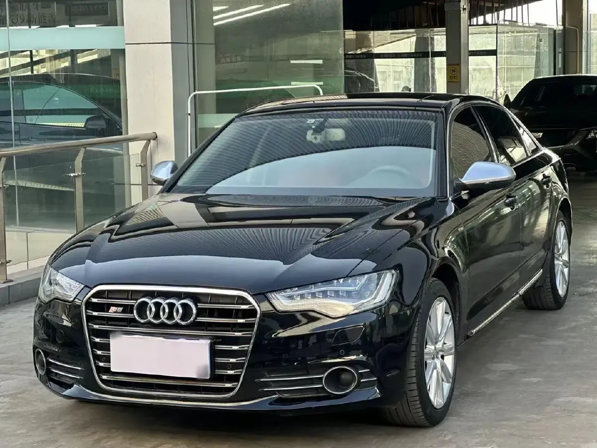2012 Audi A6L 2.0T 180HP L4 CVT