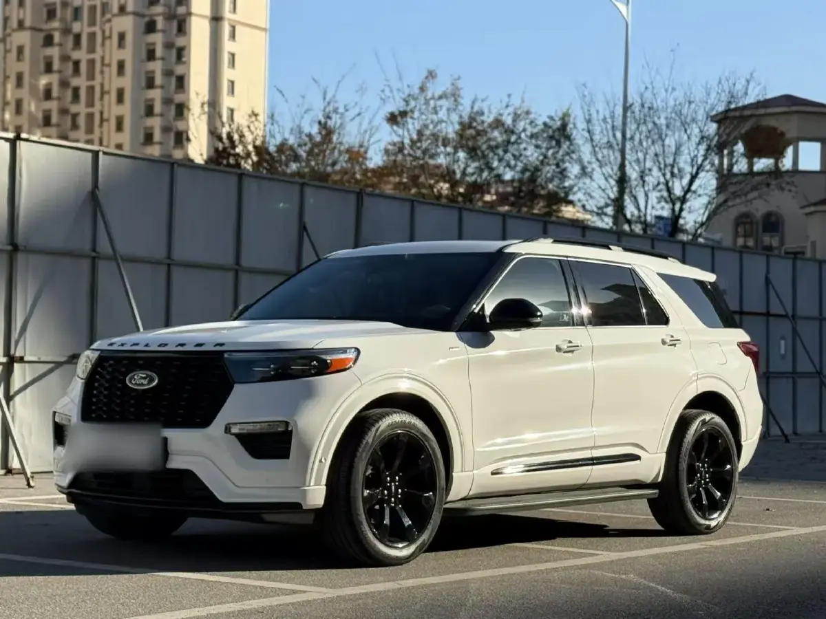 2020 Ford Explorer 2.3T 276HP L4 10AT