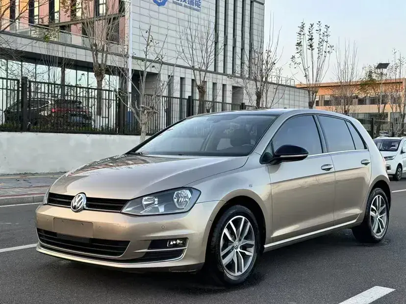 2017 Volkswagen Golf 1.4T 131HP L4 7DCT