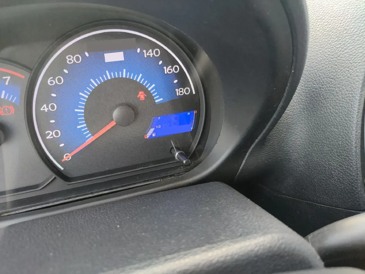 2015 Geely Panda Classic 1.0L 68HP L3 5MT,autocango,china used car exporter,china ev exporter,chinese used car exporter,chinese used ev exporter