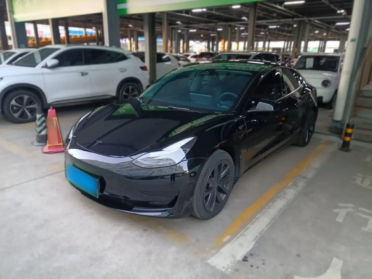 2022 Tesla Model 3 BEV 60KWH