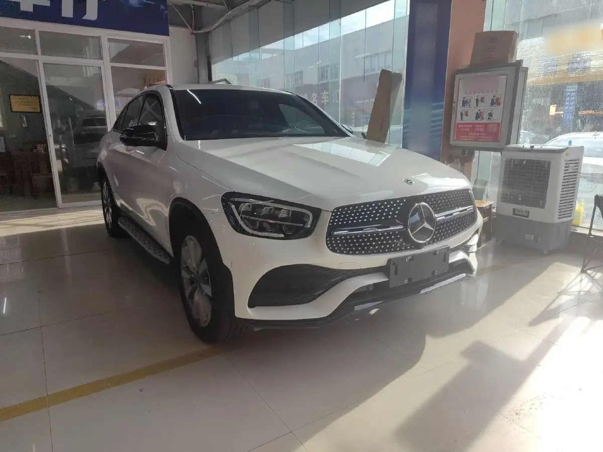 2020 Mercedes-Benz GLC Coupe 2.0T 197HP L4 9AT