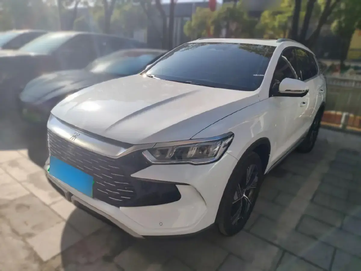 2024 BYD Song Pro 1.5L 110HP L4 E-CVT PHEV 18.3KWH