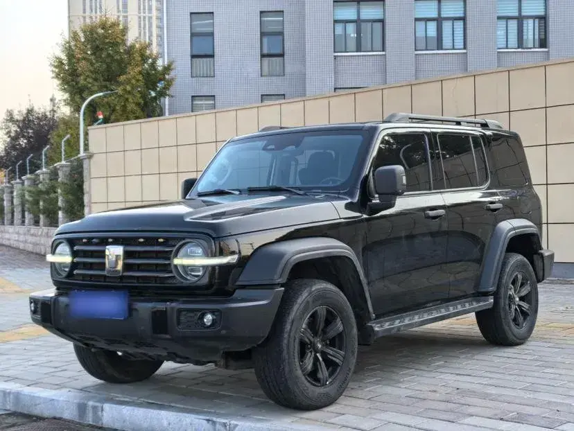 2023 Tank 300 2.0T 227HP L4 8AT