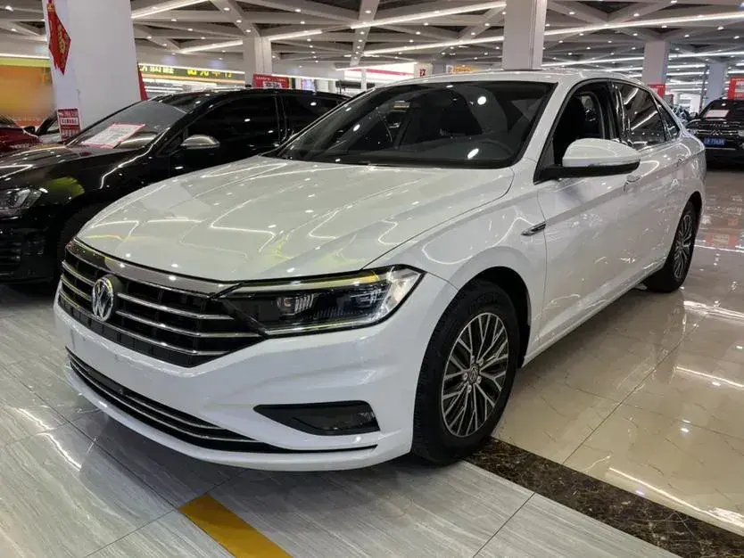 2021 Volkswagen Sagitar 1.4T 150HP L4 7DCT