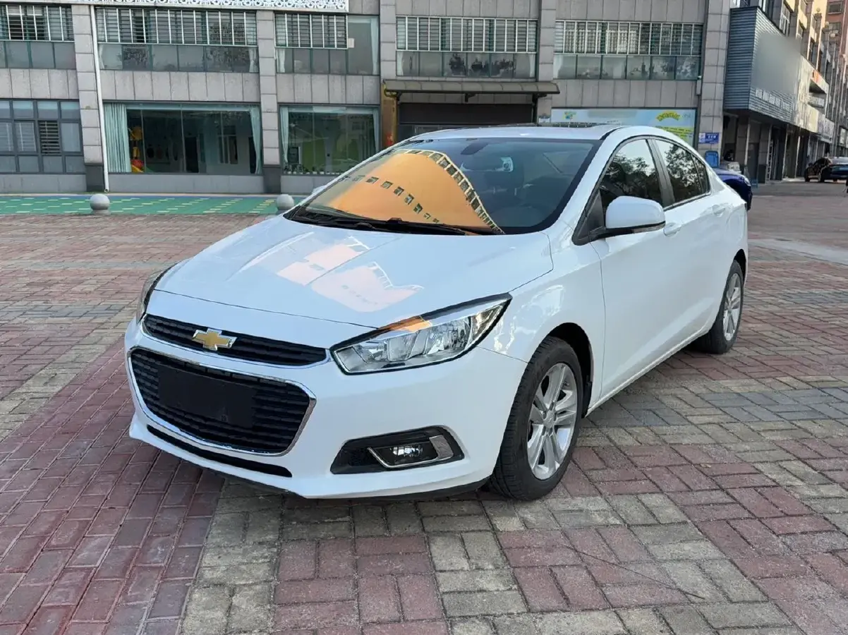 2015 Chevrolet Cruze 1.5L 114HP L4 6AT