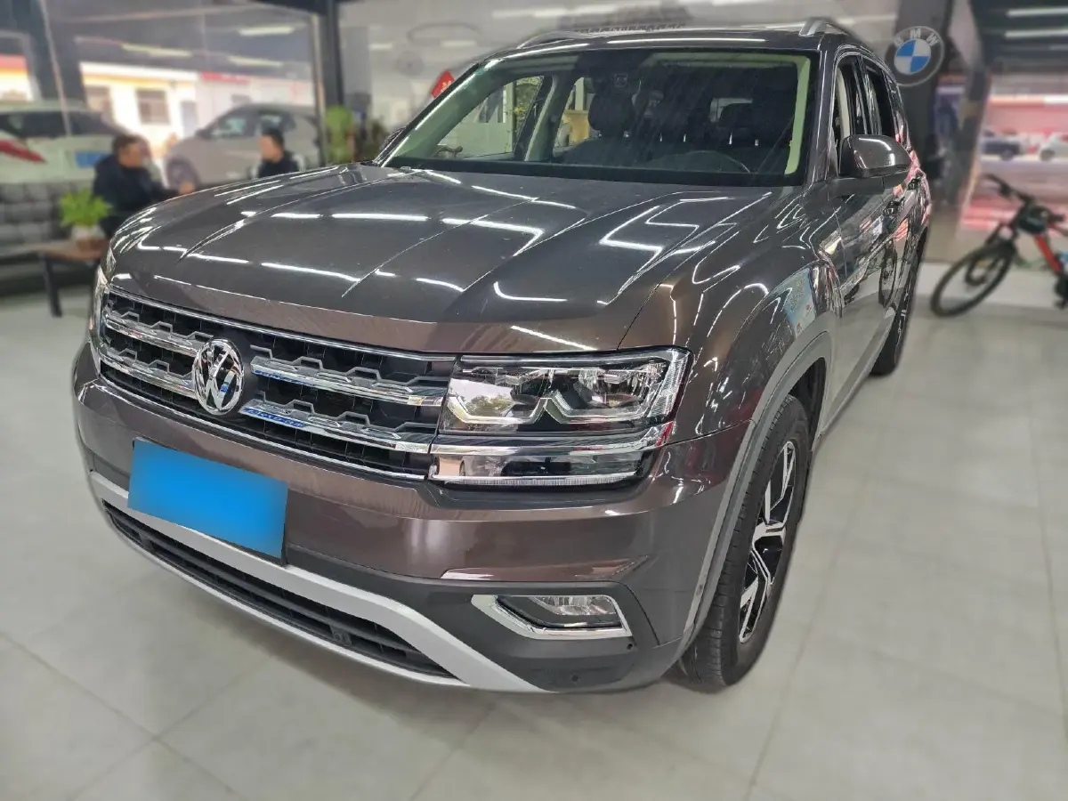 2017 Volkswagen Teramont 2.0T 220HP L4 7DCT