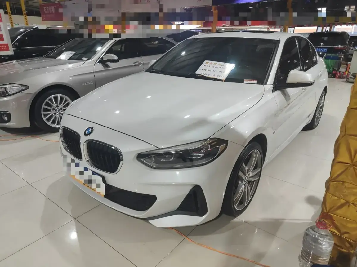 2019 BMW 1 Series 2.0T 192HP L4 8AT