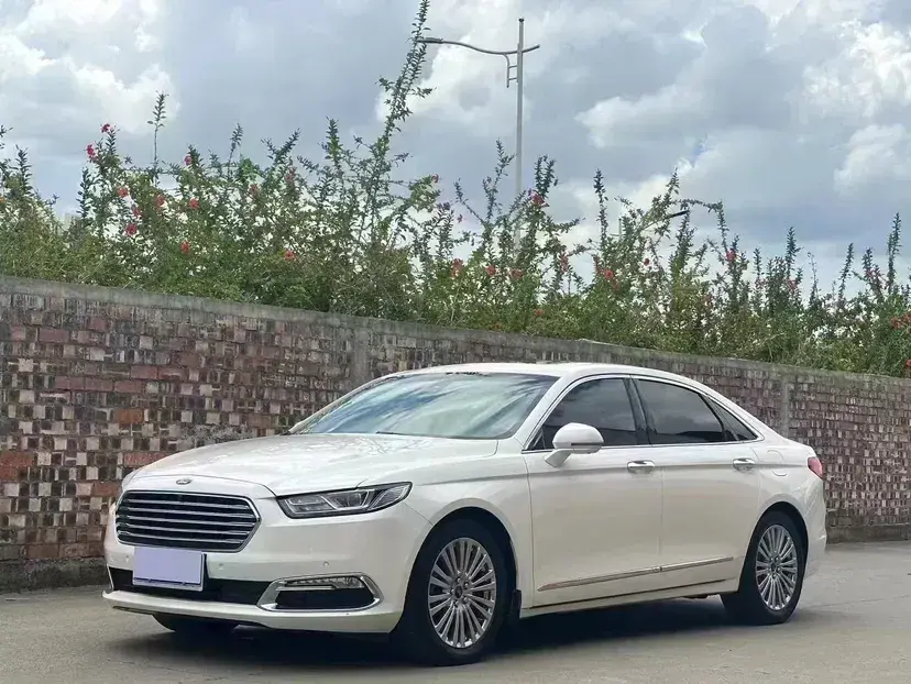 2017 Ford Taurus 2.0T 245HP L4 6AT