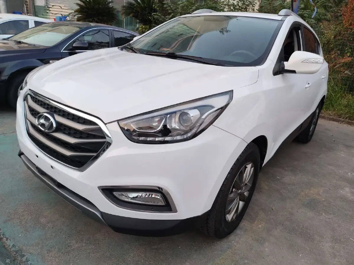 2015 Hyundai ix35 2.0L 160HP L4 6AT