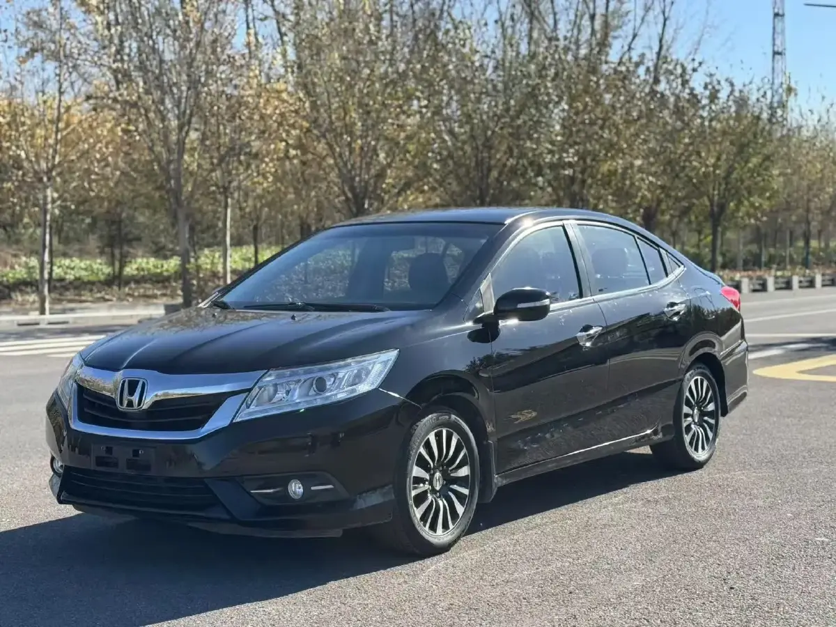 2015 Honda Crider 1.8L 139HP L4 5AT