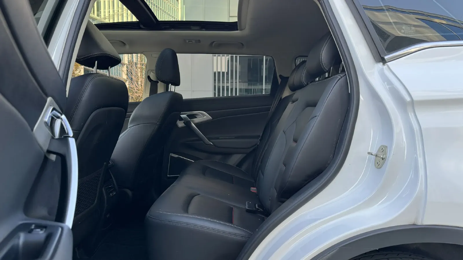 2020 Geely Azkarra 1.8T 184HP L4 7DCT,autocango,china used car exporter,china ev exporter,chinese used car exporter,chinese used ev exporter